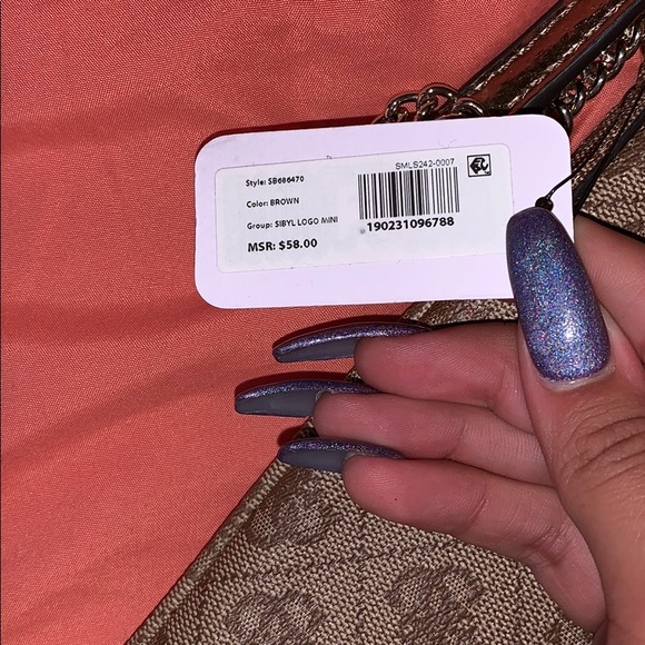 guess bag - Picture 3 of 4